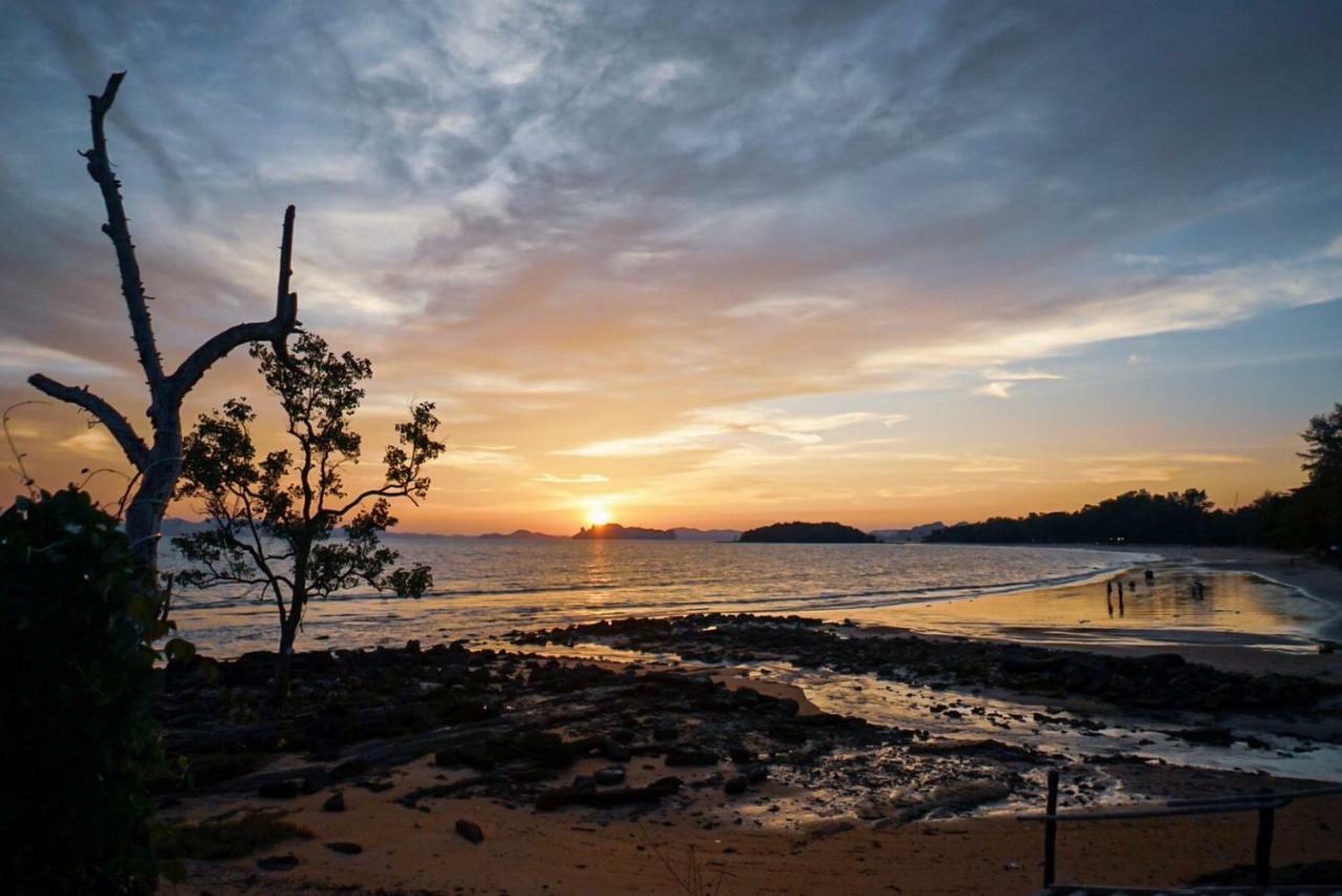 Khunsuek Muaythai Hostel Ao Nang Dış mekan fotoğraf